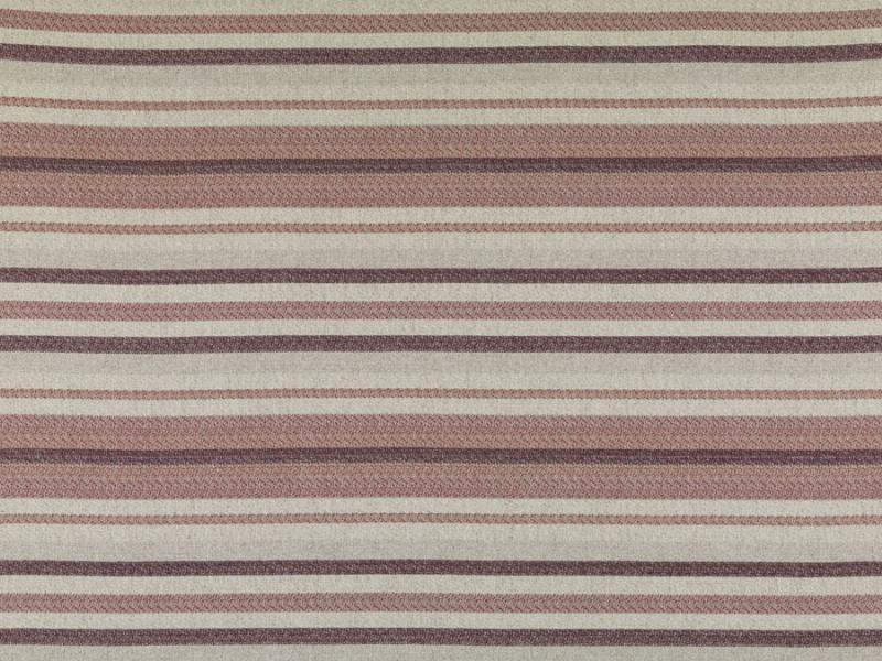 Highland Court: Barras HU15848-338 Currant