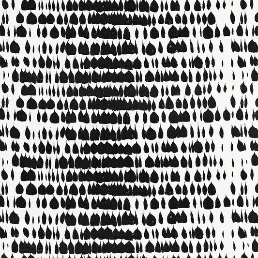 Schumacher: Queen Of Spain 175200 Black