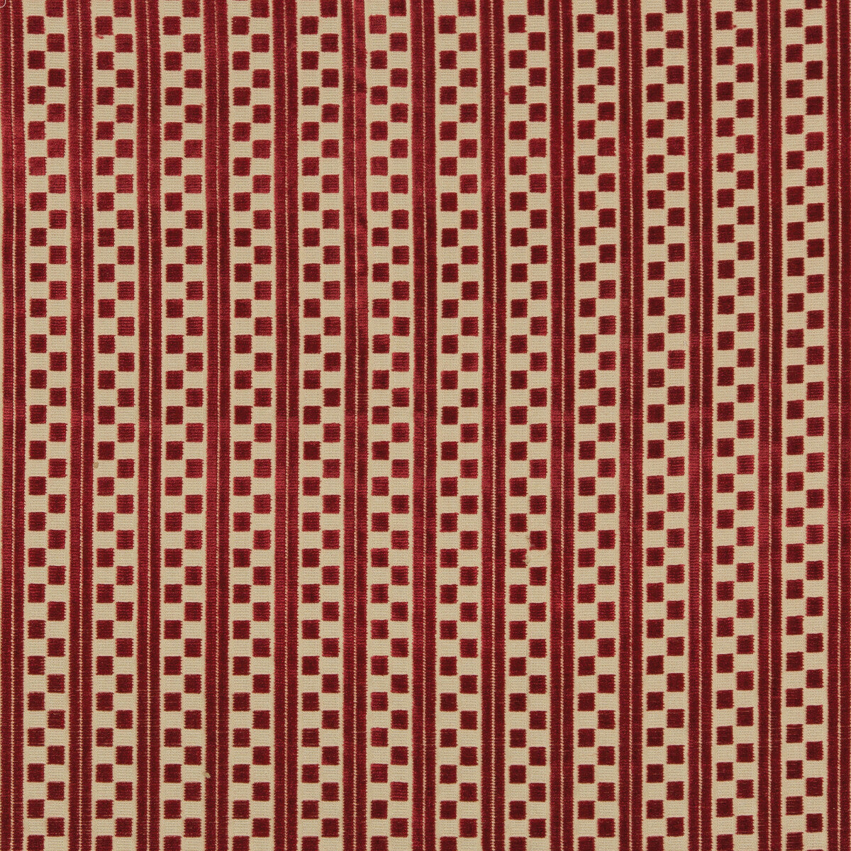 LEE JOFA LAWRENCE VELVET BERRY