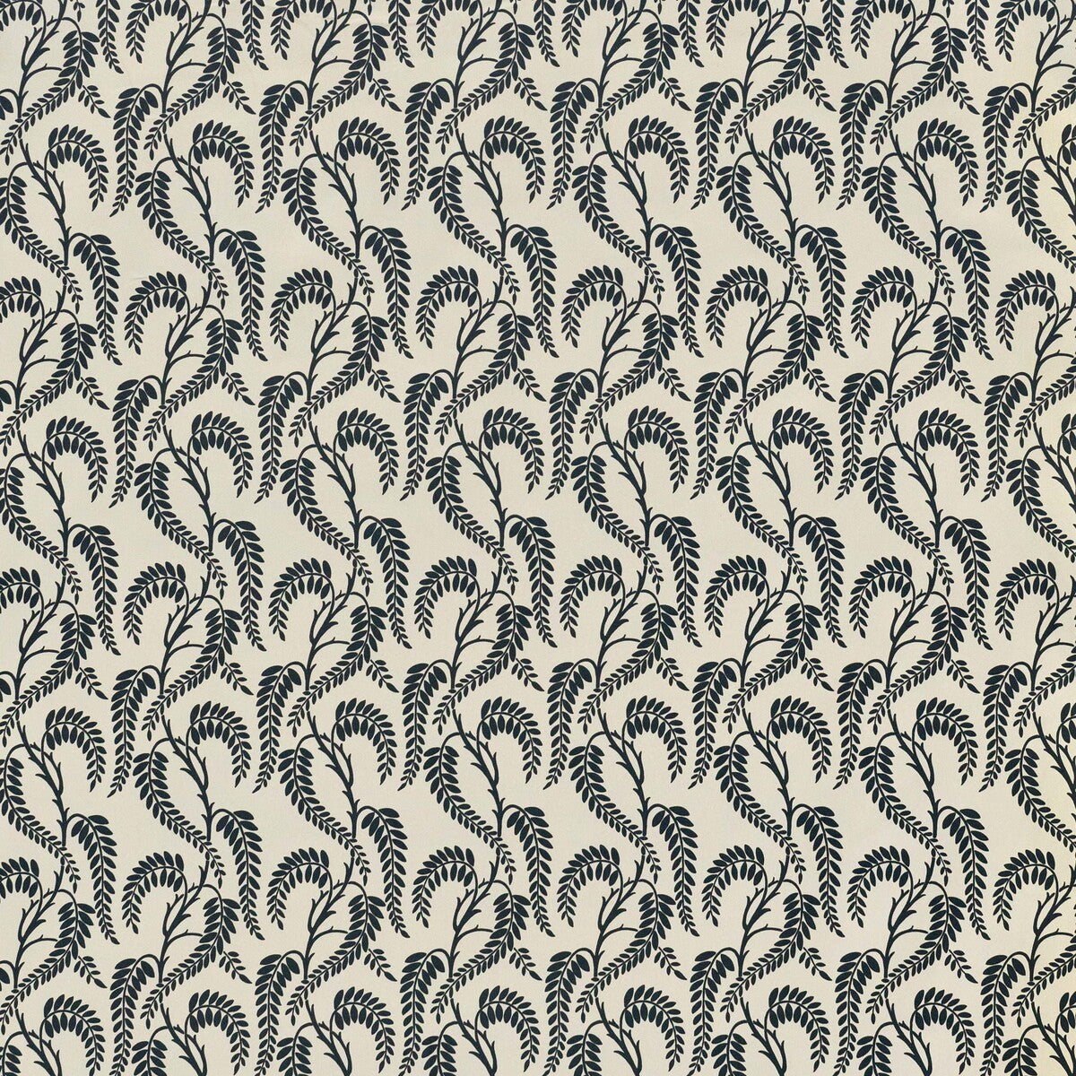 LEE JOFA WISTERIA NAVY ON WHITE