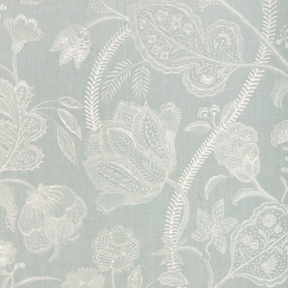 LEE JOFA SUMMERFIELD EMB AQUA