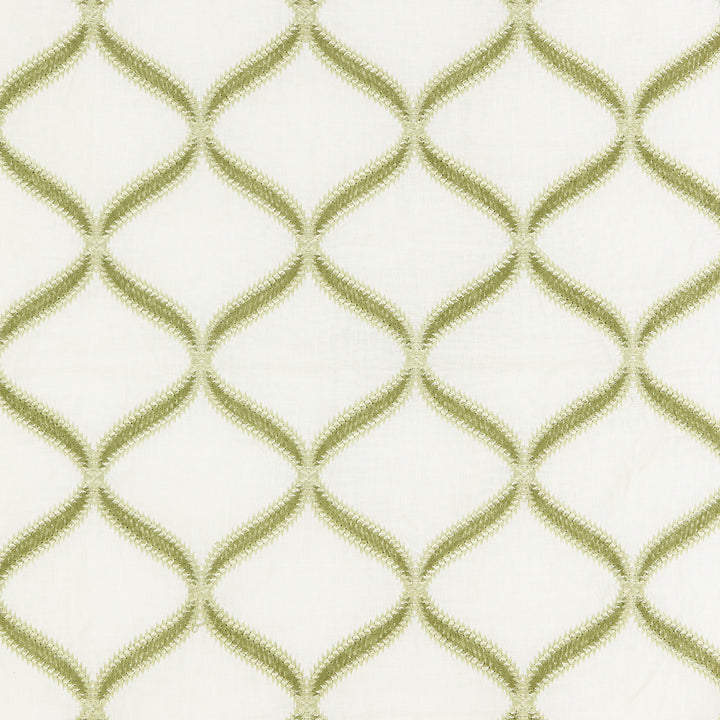 Scalamandre: Rondure Embroidery SC 0002 27074 Fern