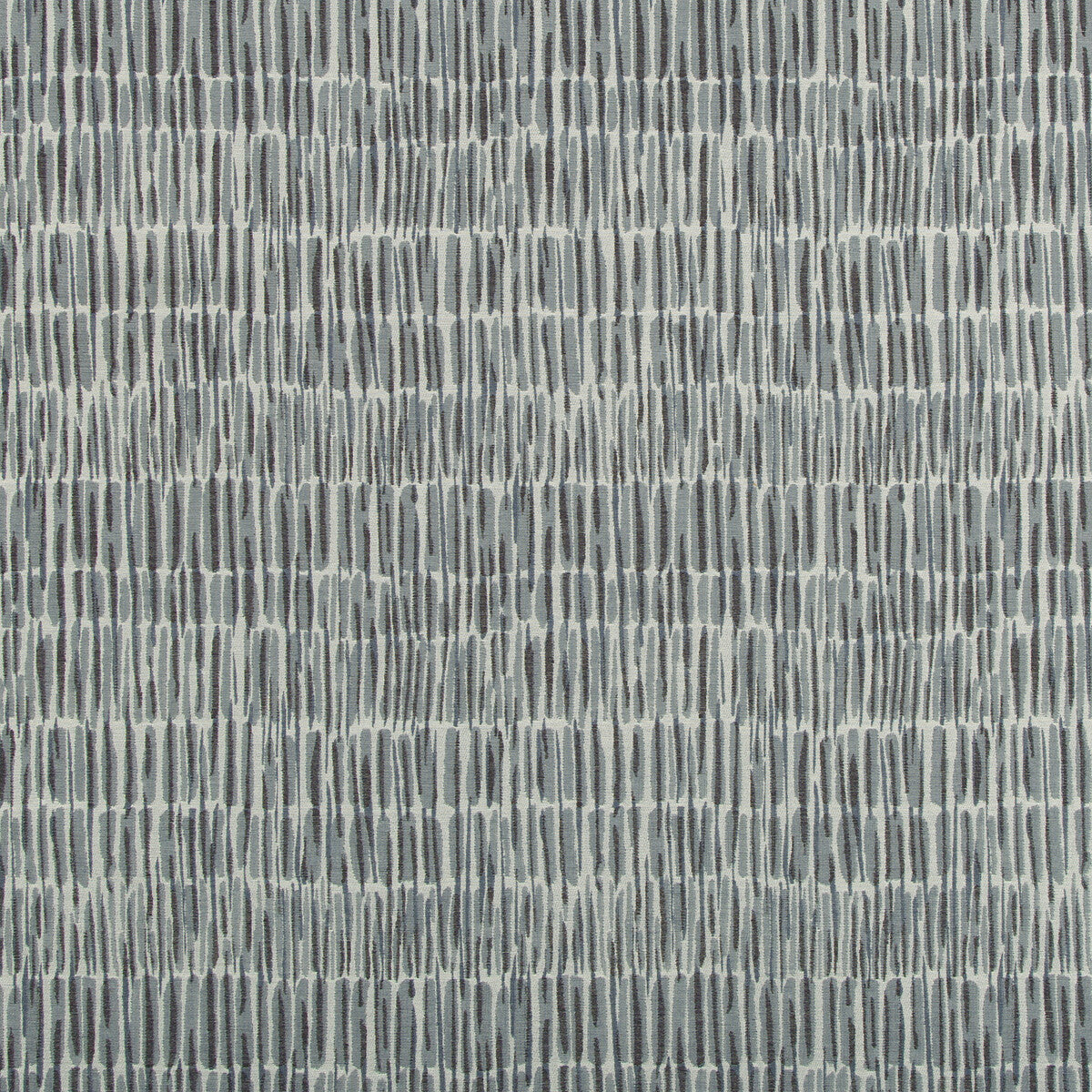 KRAVET DESIGN PERFORATION CHAMBRAY