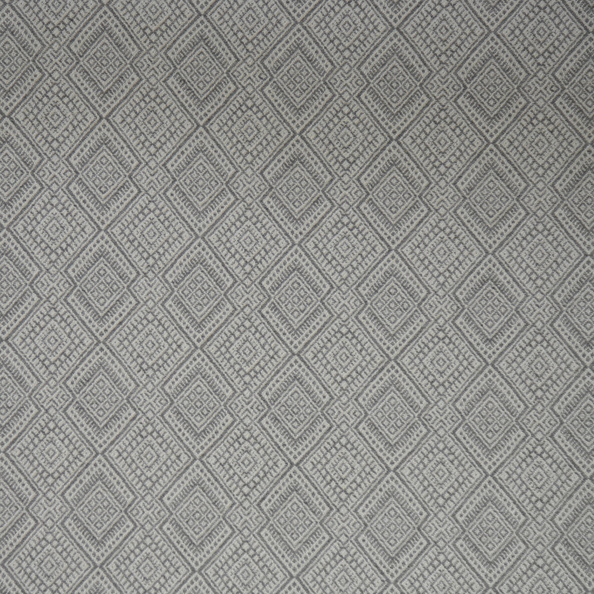 KRAVET COUTURE IGUAZU PLATINUM