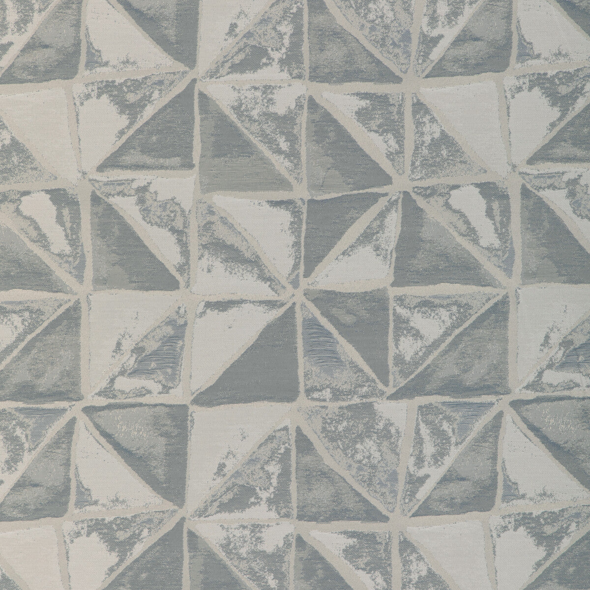 KRAVET CONTRACT LOOKING GLASS SHADOW