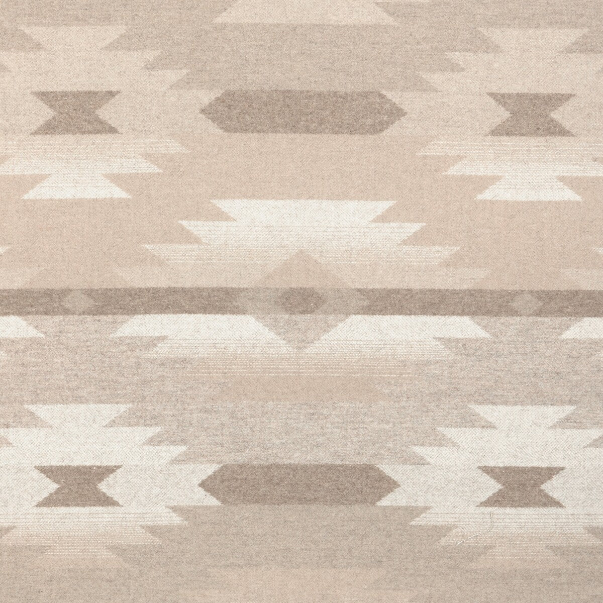 KRAVET COUTURE DESERT DIAMONDS SAND