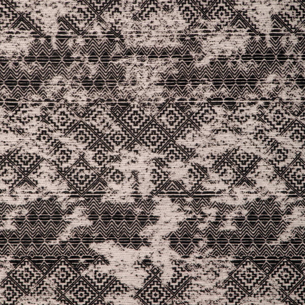 KRAVET CONTRACT MESQUITE ONYX