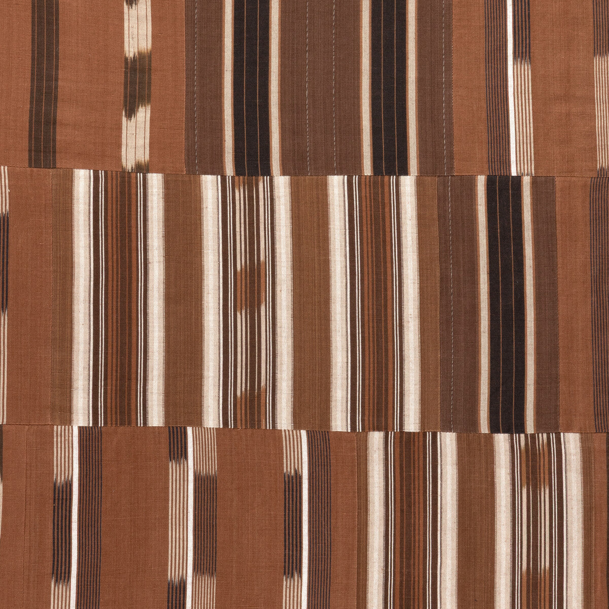 KRAVET COUTURE YACUMA MADERA