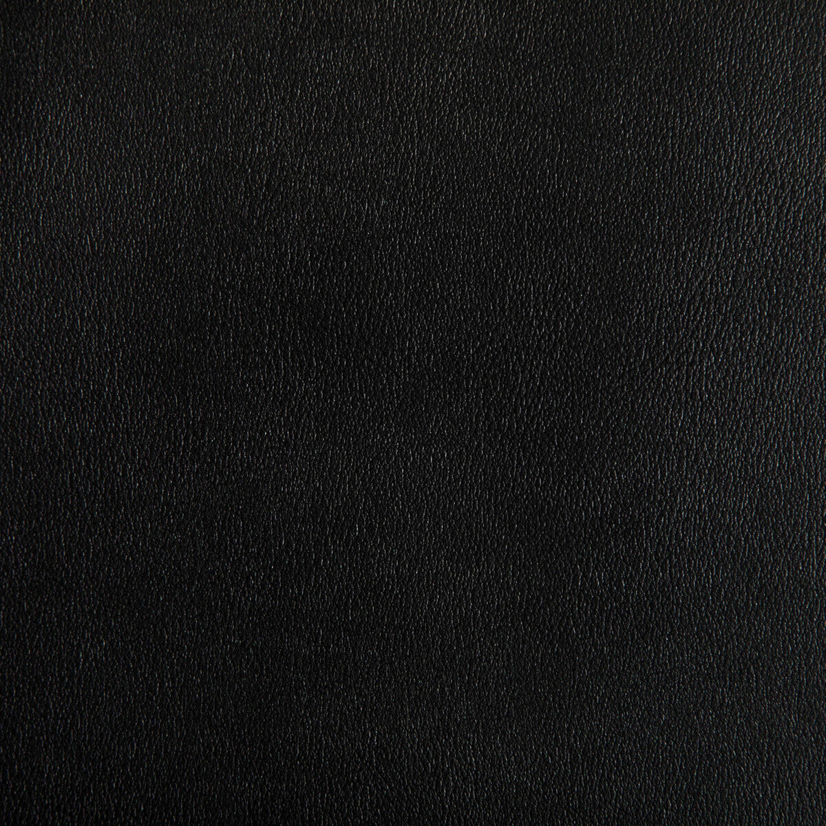 KRAVET CONTRACT AGATHA IRON