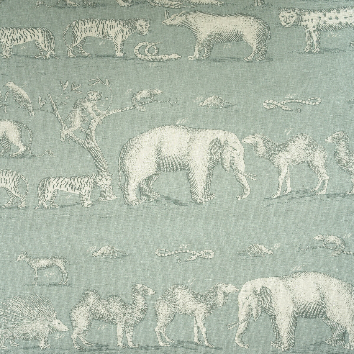 KRAVET COUTURE KINGDOM OUTDOOR ICE