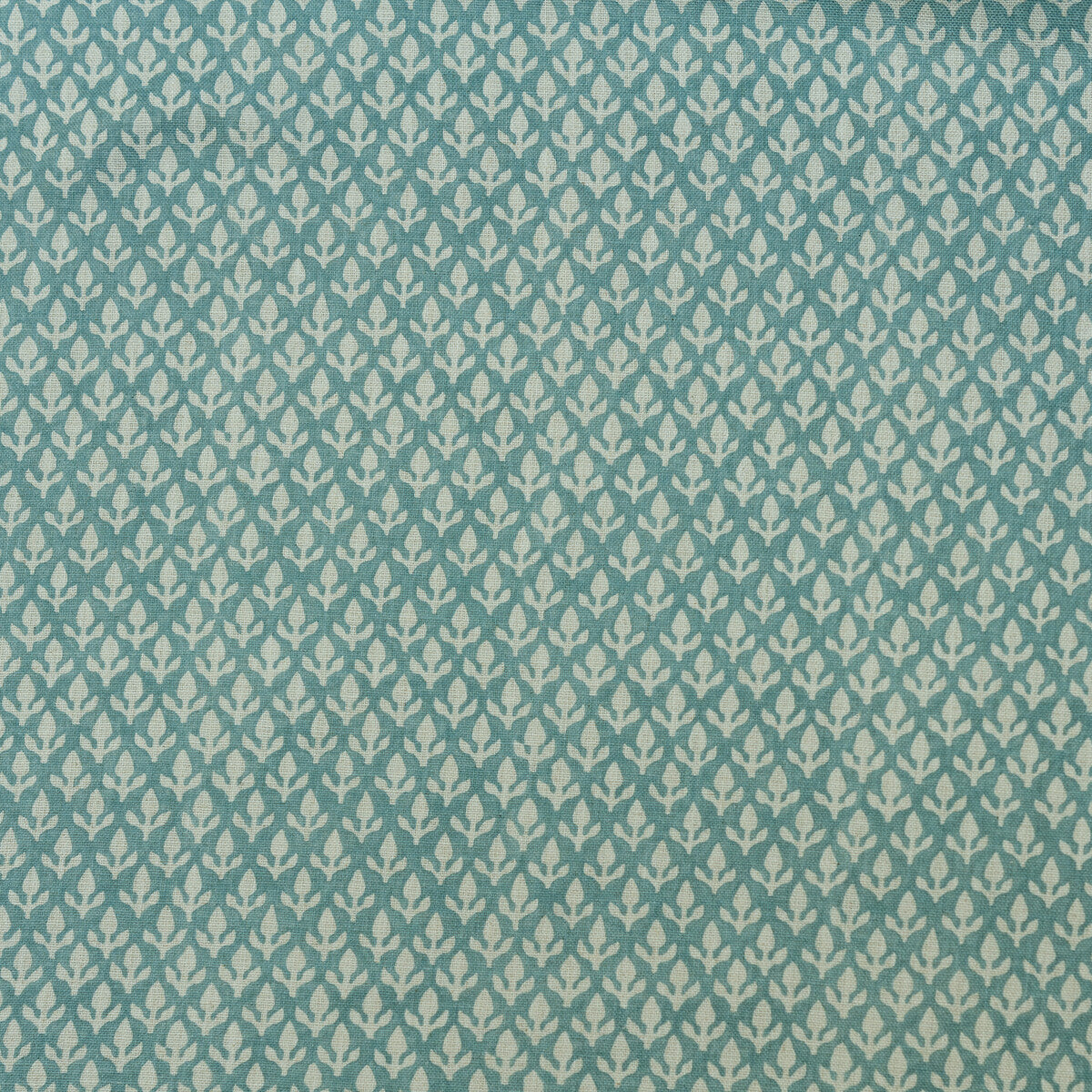 KRAVET COUTURE BUD TURQUOISE