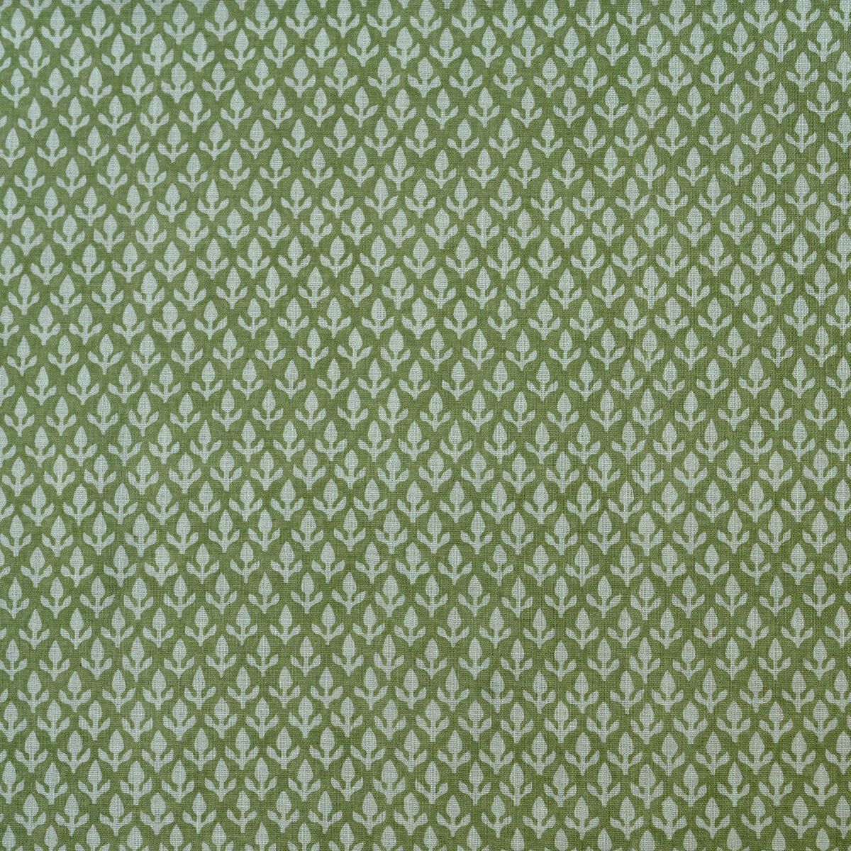 KRAVET COUTURE BUD LEAF