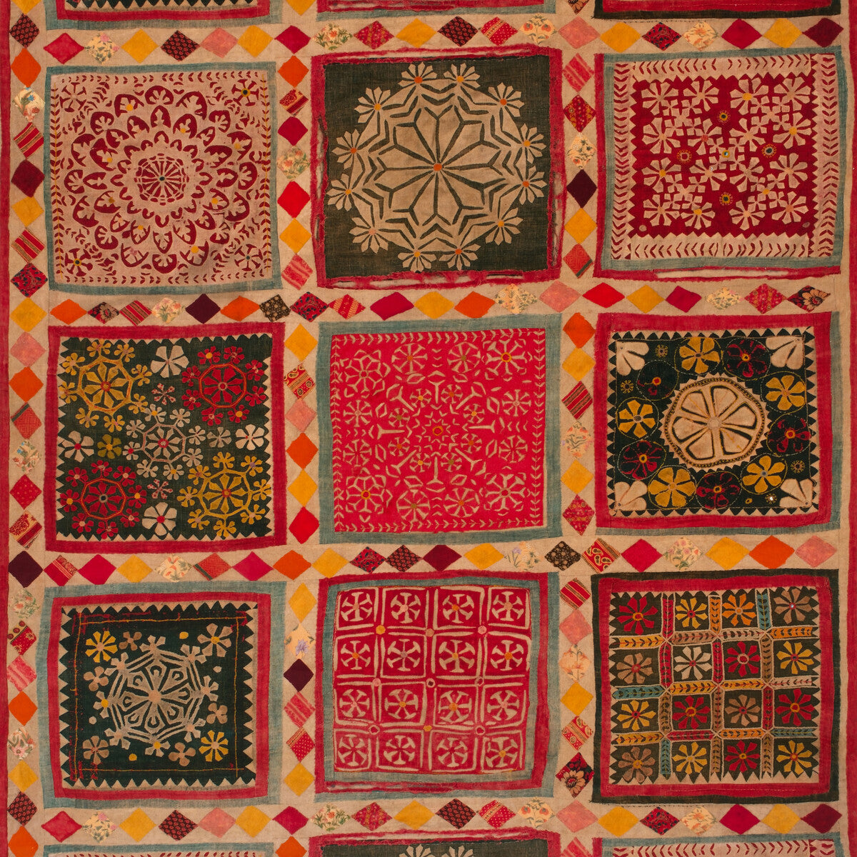 KRAVET COUTURE COURTYARD MULTI