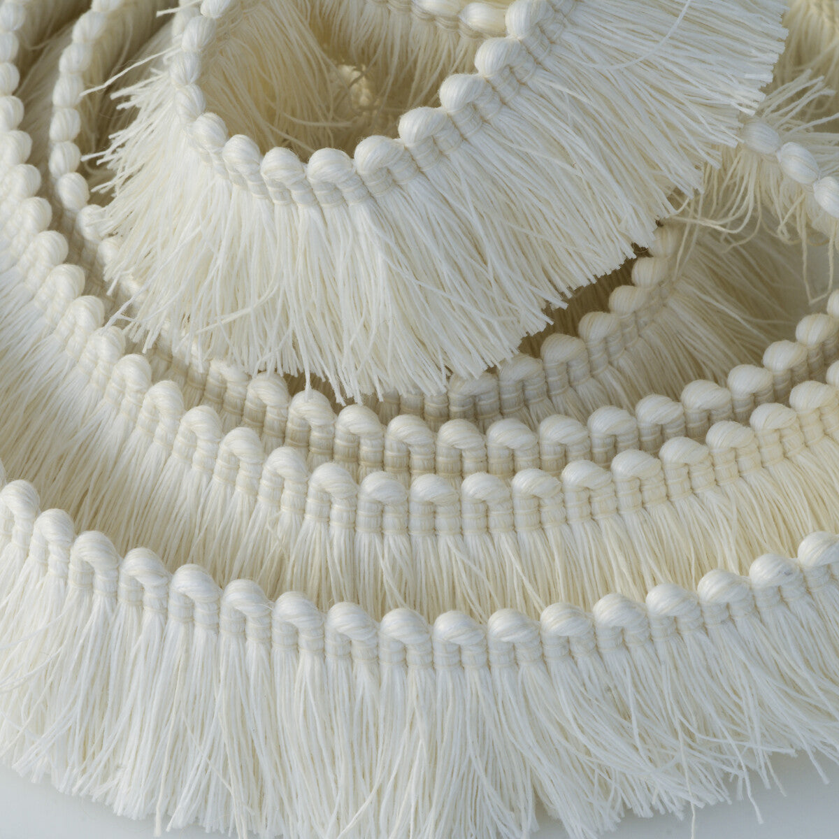 KRAVET COUTURE SOLARO IVORY