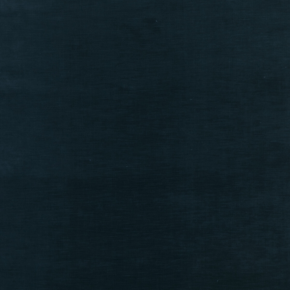 THREADS QUINTESSENTIAL VELVET MIDNIGHT