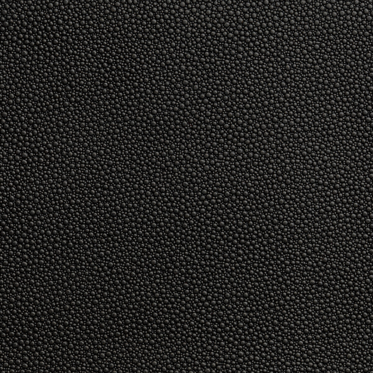 KRAVET CONTRACT FETCH STALLION