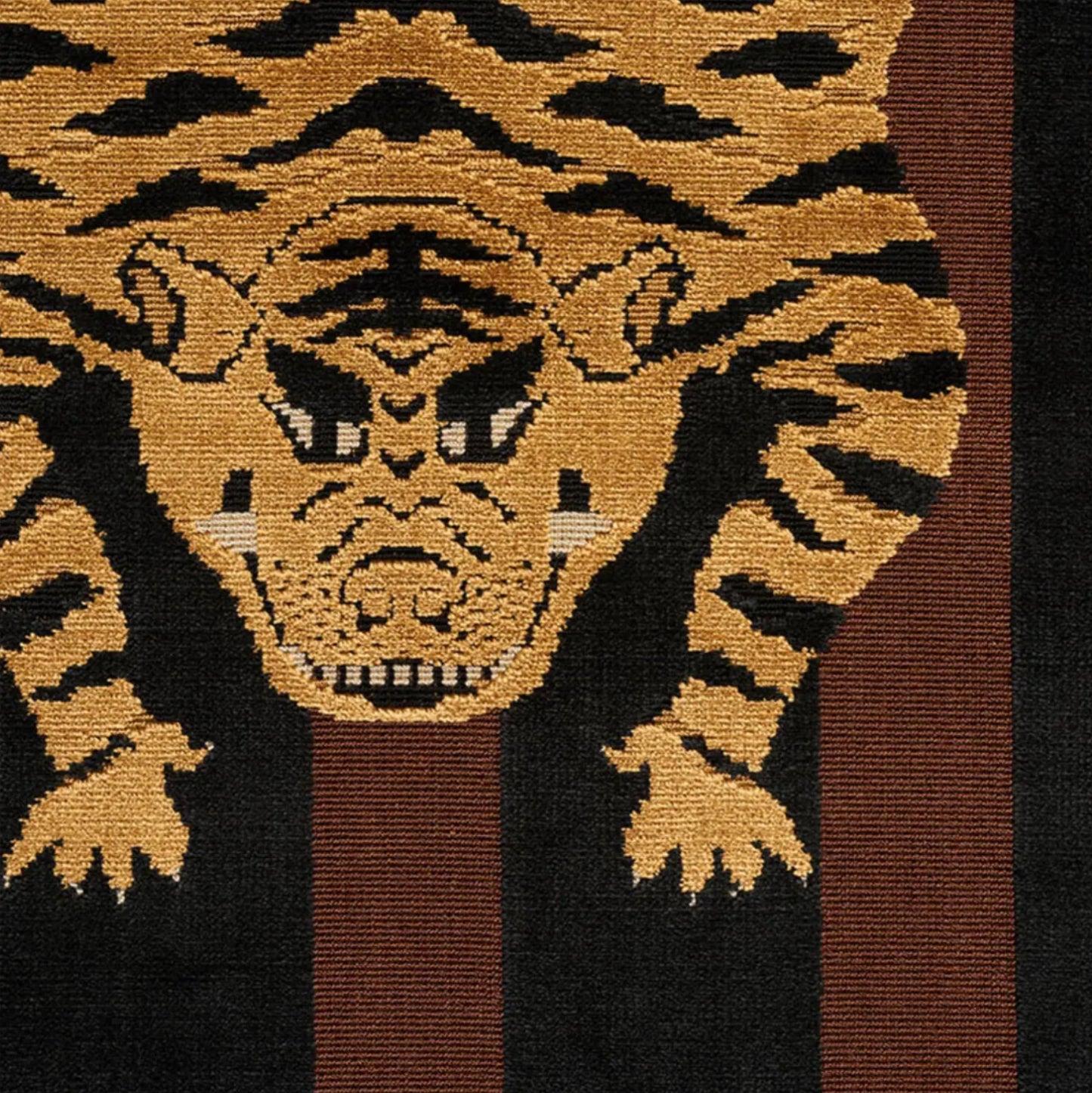 Schumacher: Jokhang Tiger Velvet 77232 Brown & Black