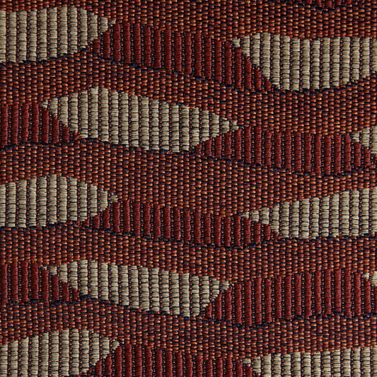 KRAVET DESIGN ESCALA 02