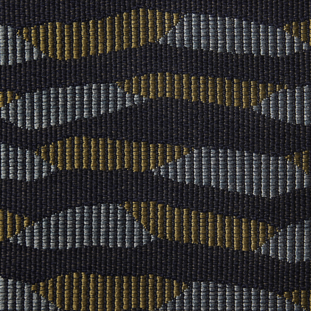 KRAVET DESIGN ESCALA 04