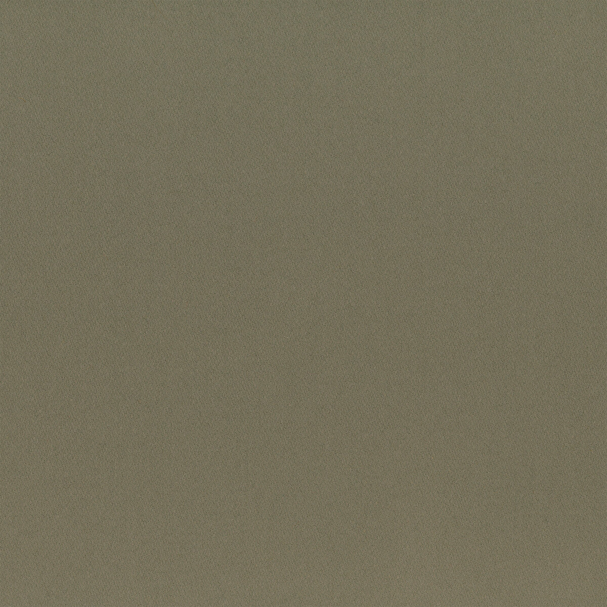 KRAVET COUTURE HIGHLAND 01