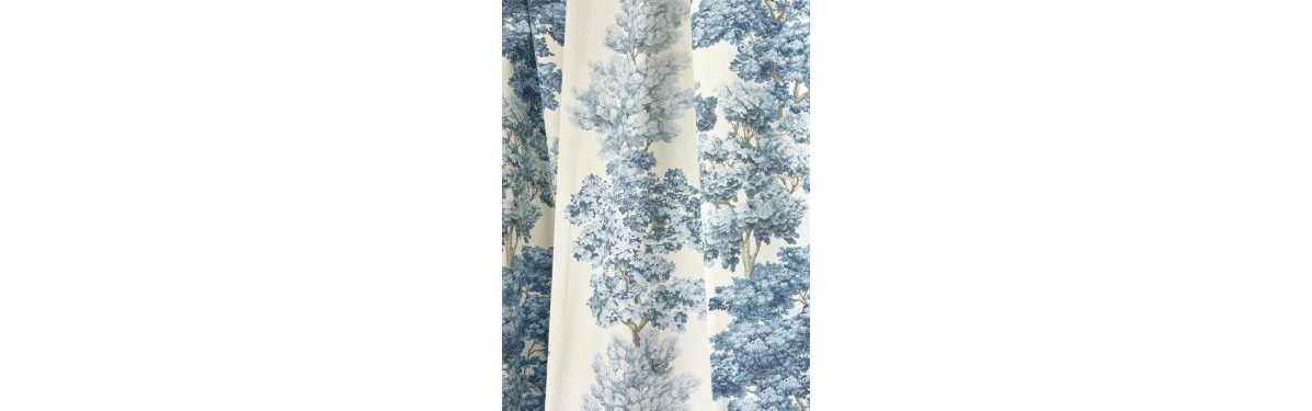 Scalamandre: Central Park Fabric  CN 0071 0002 Light Blue
