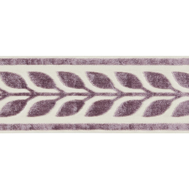 Scalamandre: Vigne Velvet Tape SC 0003 T3278 Amethyst
