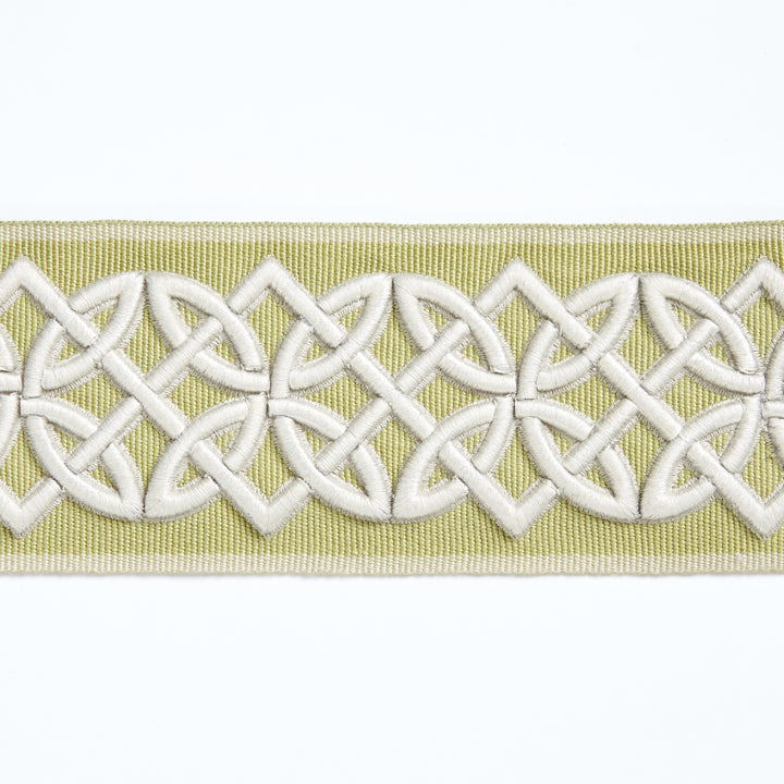 Scalamandre: Celtic Embroidered Tape SC 0004 T3282 Lettuce