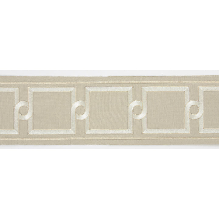 Scalamandre: Square Link Embroidered Tape SC 0002 T3287 Sand